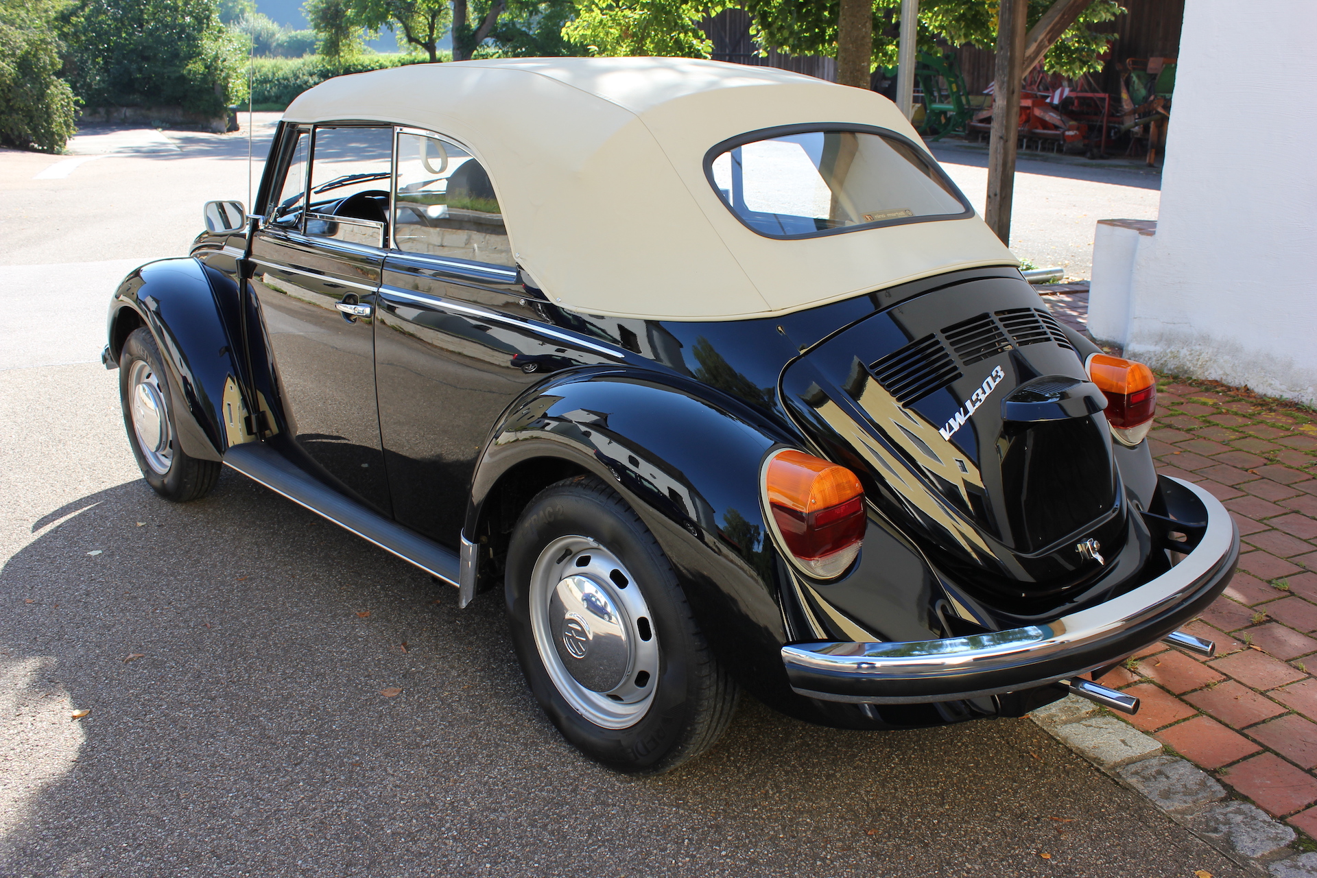 VW Käfer Zierleisten Set schwarz 1302-1303 - Bekabo Classicparts
