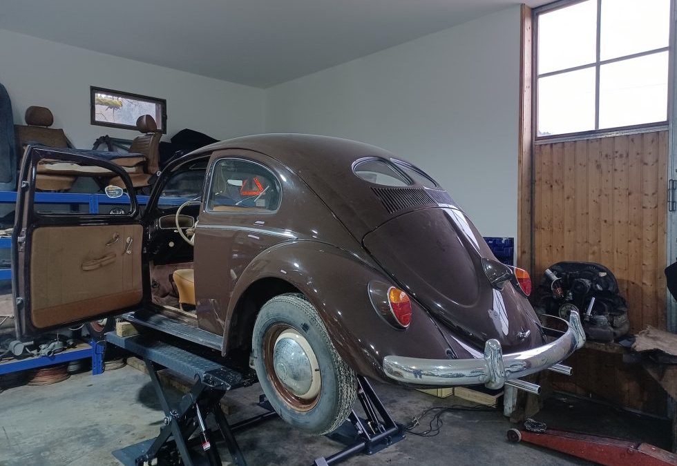 Restaurierung eines 51er Brezelkäfers