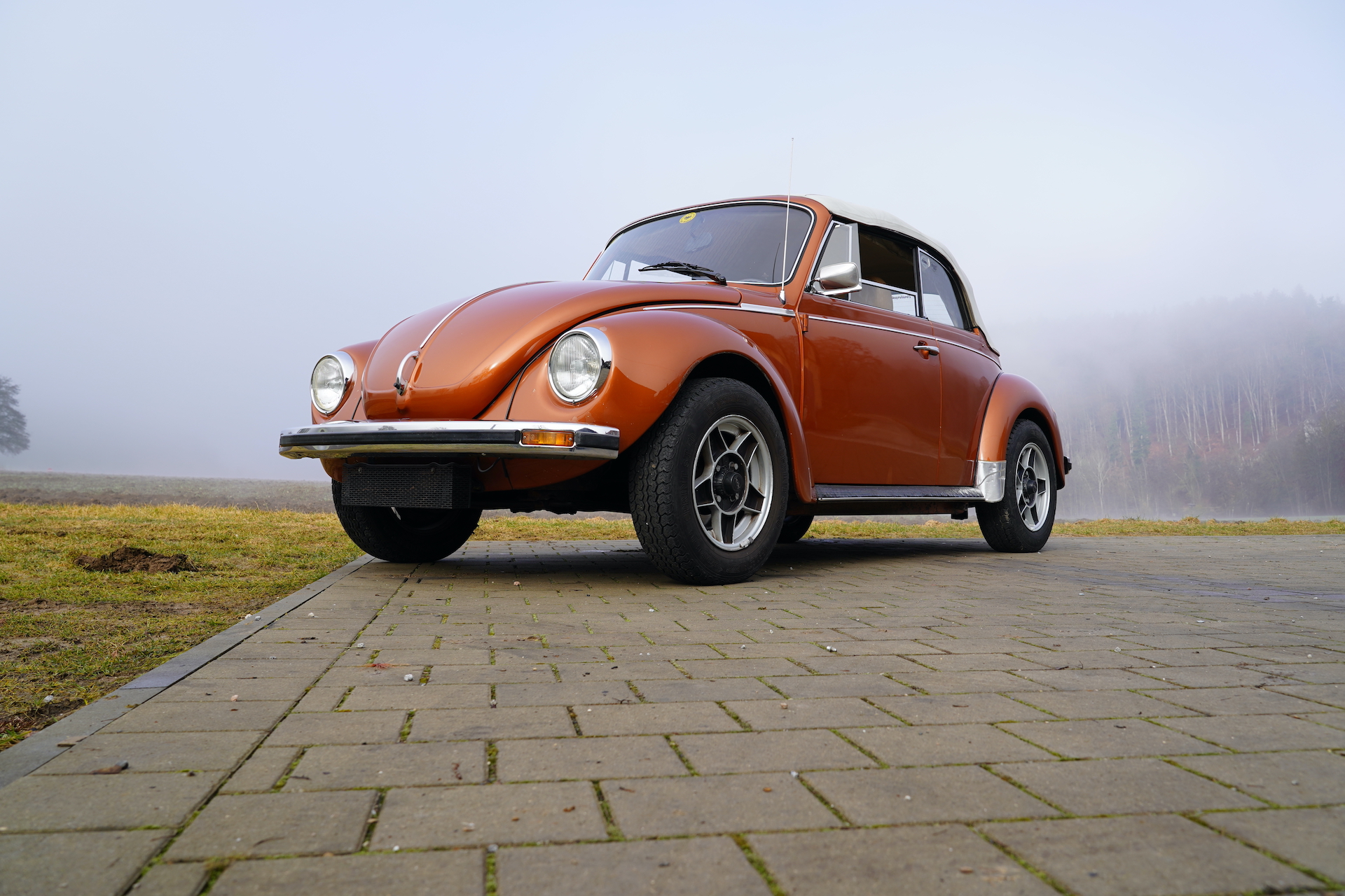 VW Käfer Cabrio 1303 LS brazilbraun/metallic aus 2.Hand – Bild 17