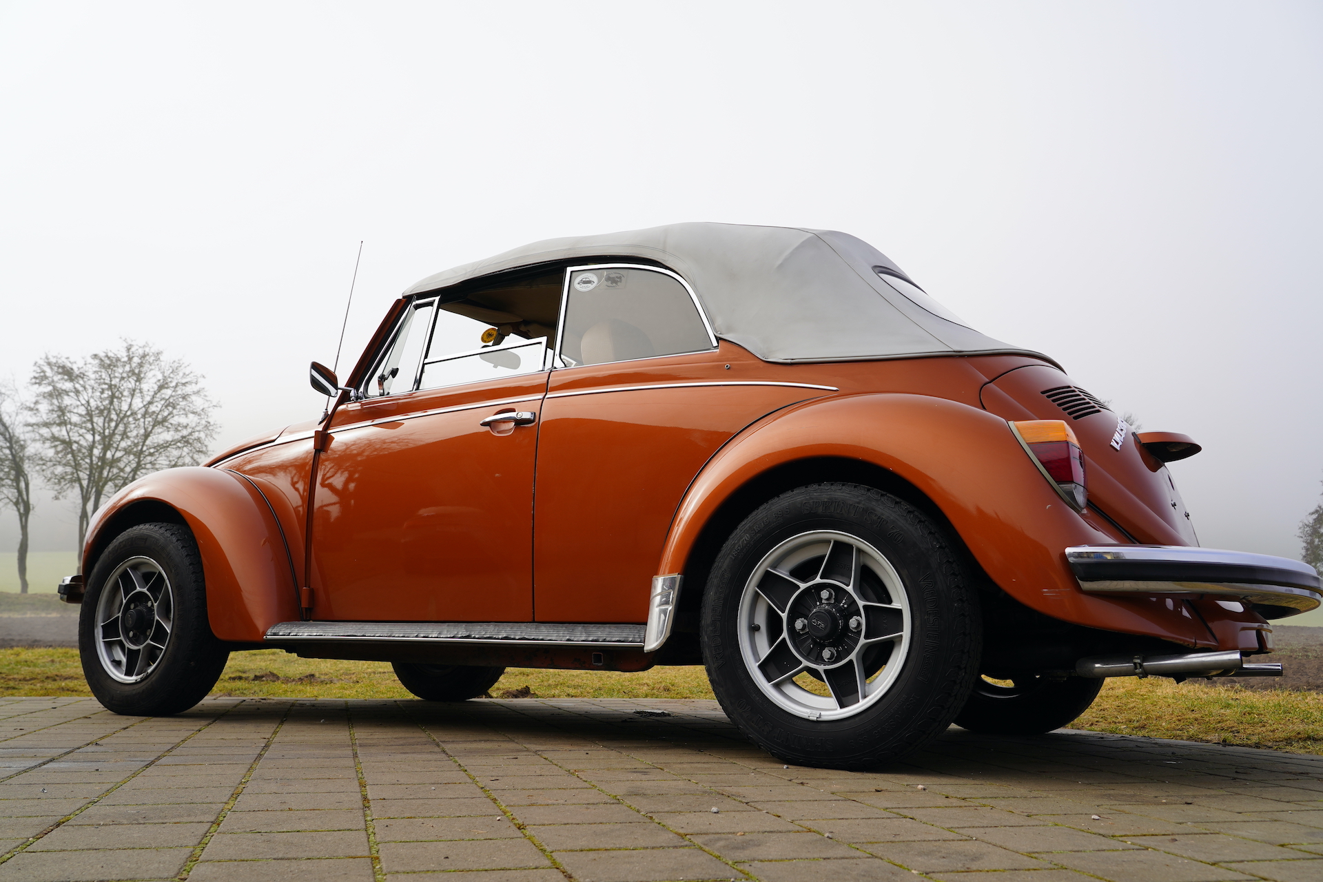 VW Käfer Cabrio 1303 LS brazilbraun/metallic aus 2.Hand – Bild 14