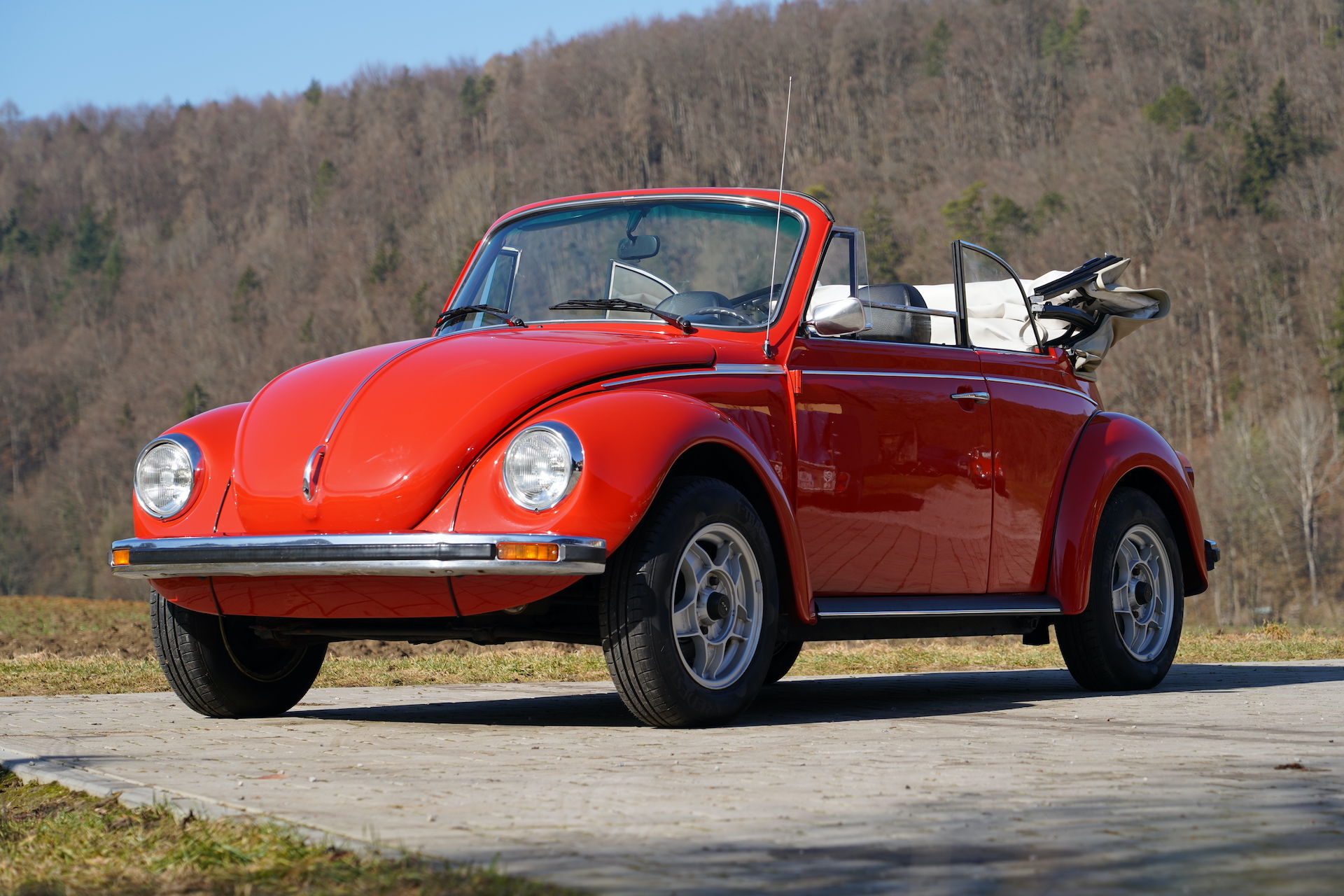 VW Käfer Cabrio 1303 LS - Image 5